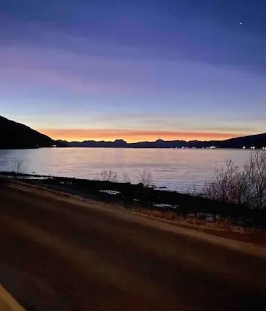 Holiday home Skogstad Ferie Og Fritid Tromso